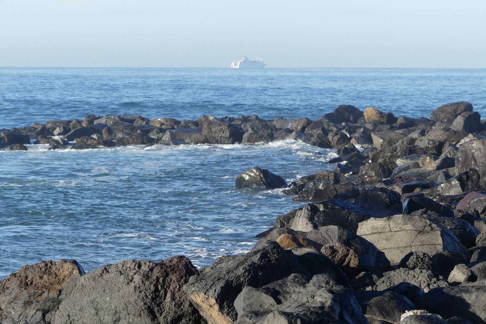 The rocky shore at Playa de las Américas, December 2018.